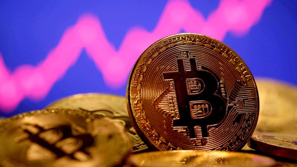 bitcoin crosses $50000
